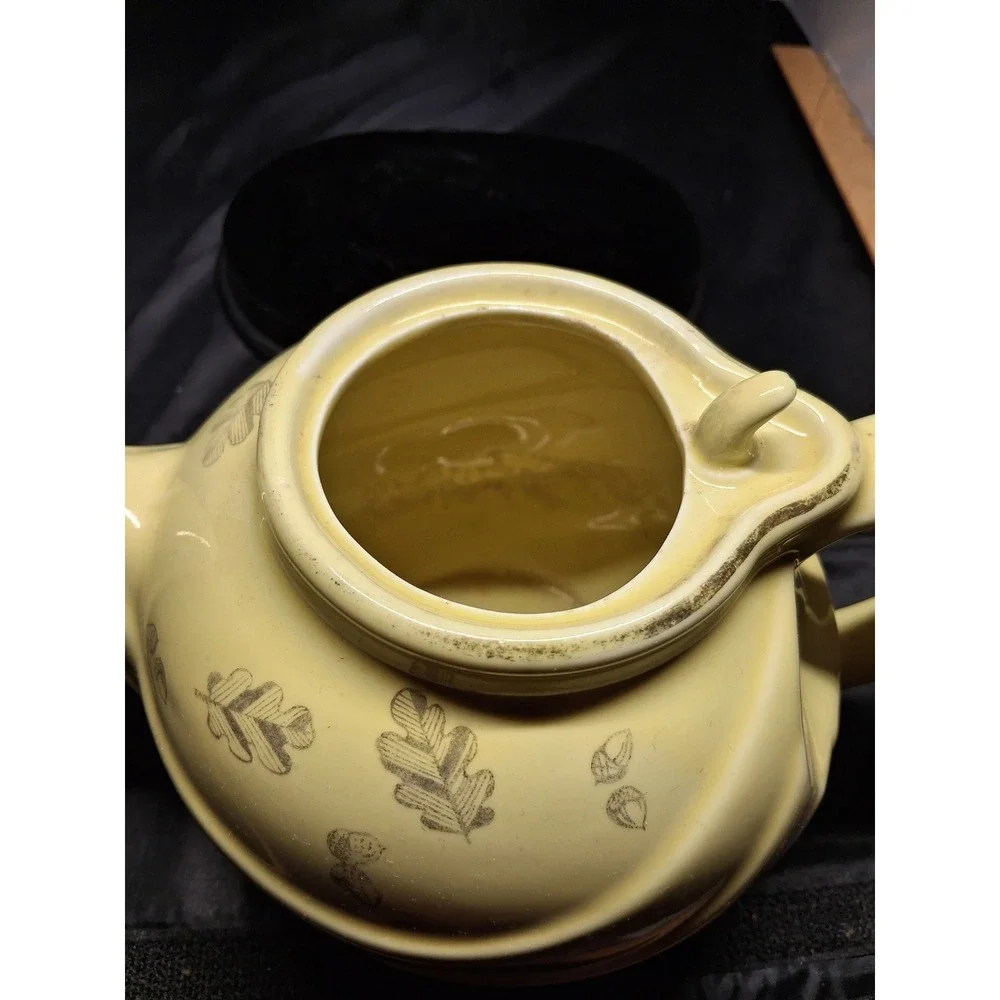 Hall China Vintage Yellow Swirl Teapot 799 Oak Leaf Acorn 6 Cup Made in USA
